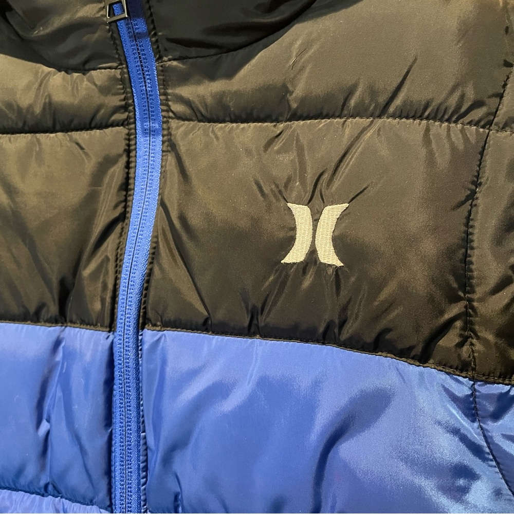 Hurley Blue and Black Puffer Vest with Gray Sleeves - Picture 2 of 7